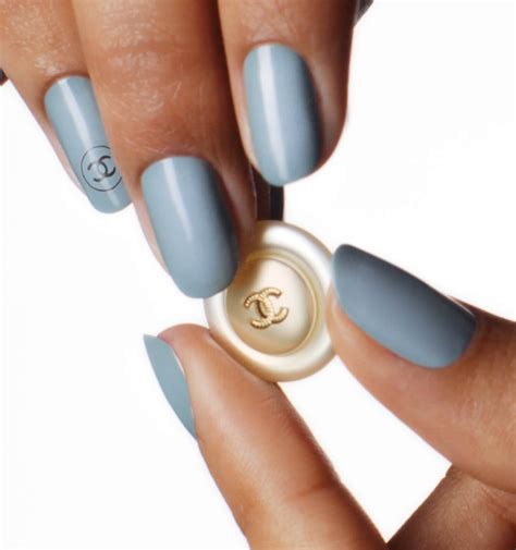 chanel nagellack 885|Chanel nail coat.